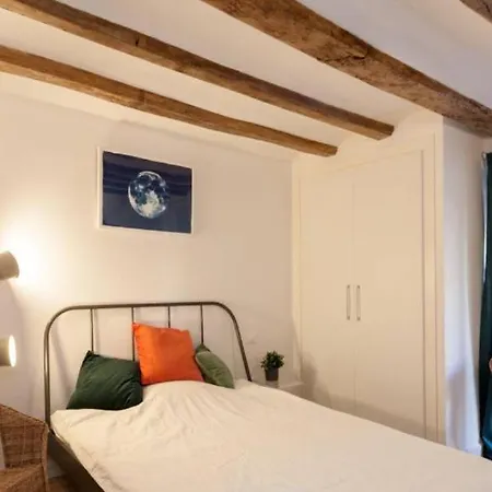 Ramblas Bcn 아파트 *